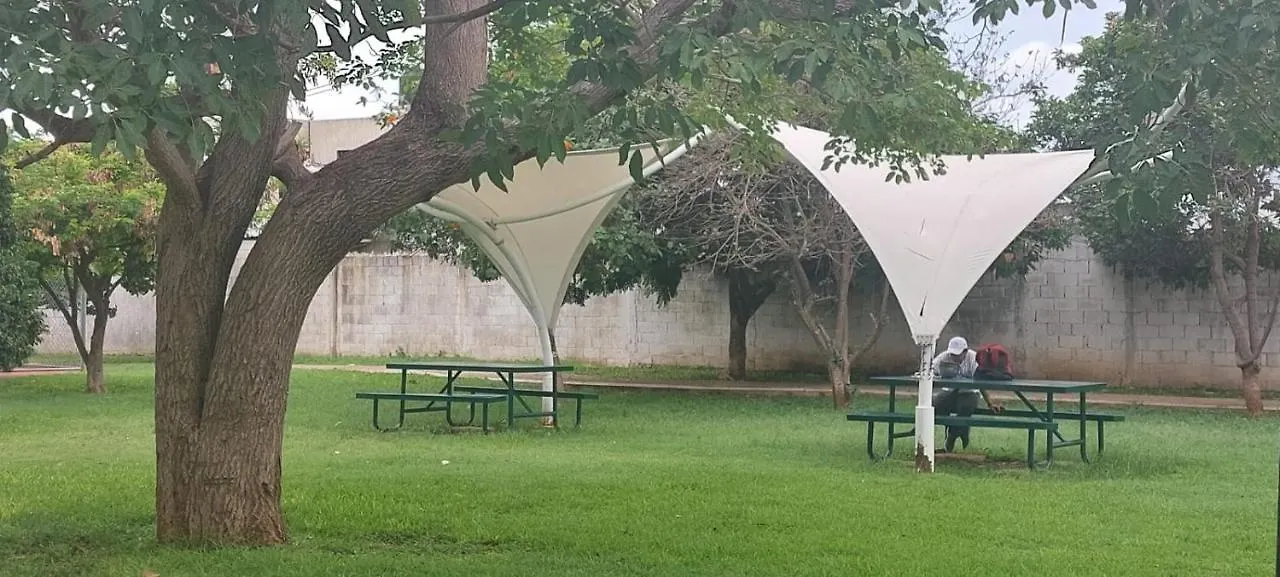 Casa En Puesta Del Sol/Excelente Ubicacion/2 Hab/Wifi/Netflix/Super Comoda Merida