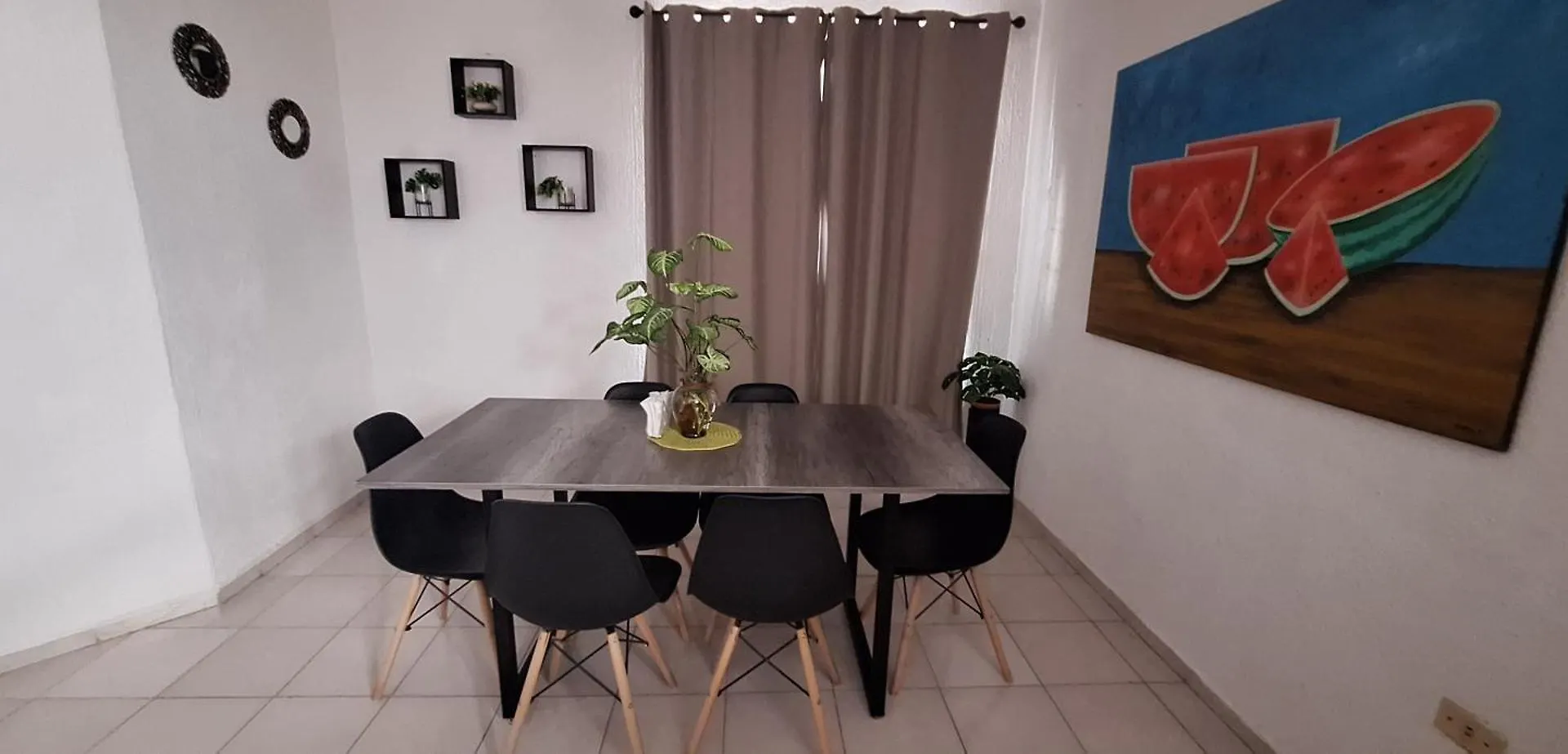 Casa En Puesta Del Sol/Excelente Ubicacion/2 Hab/Wifi/Netflix/Super Comoda Merida