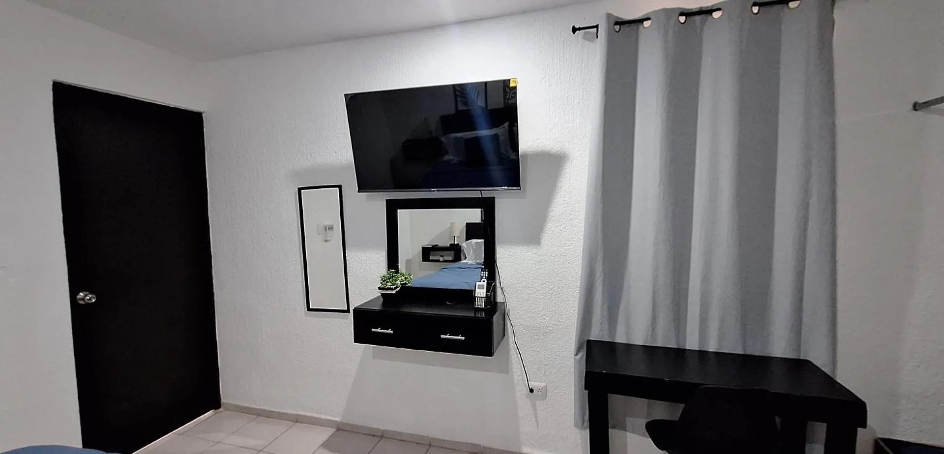 Casa En Puesta Del Sol/Excelente Ubicacion/2 Hab/Wifi/Netflix/Super Comoda Merida Mexico