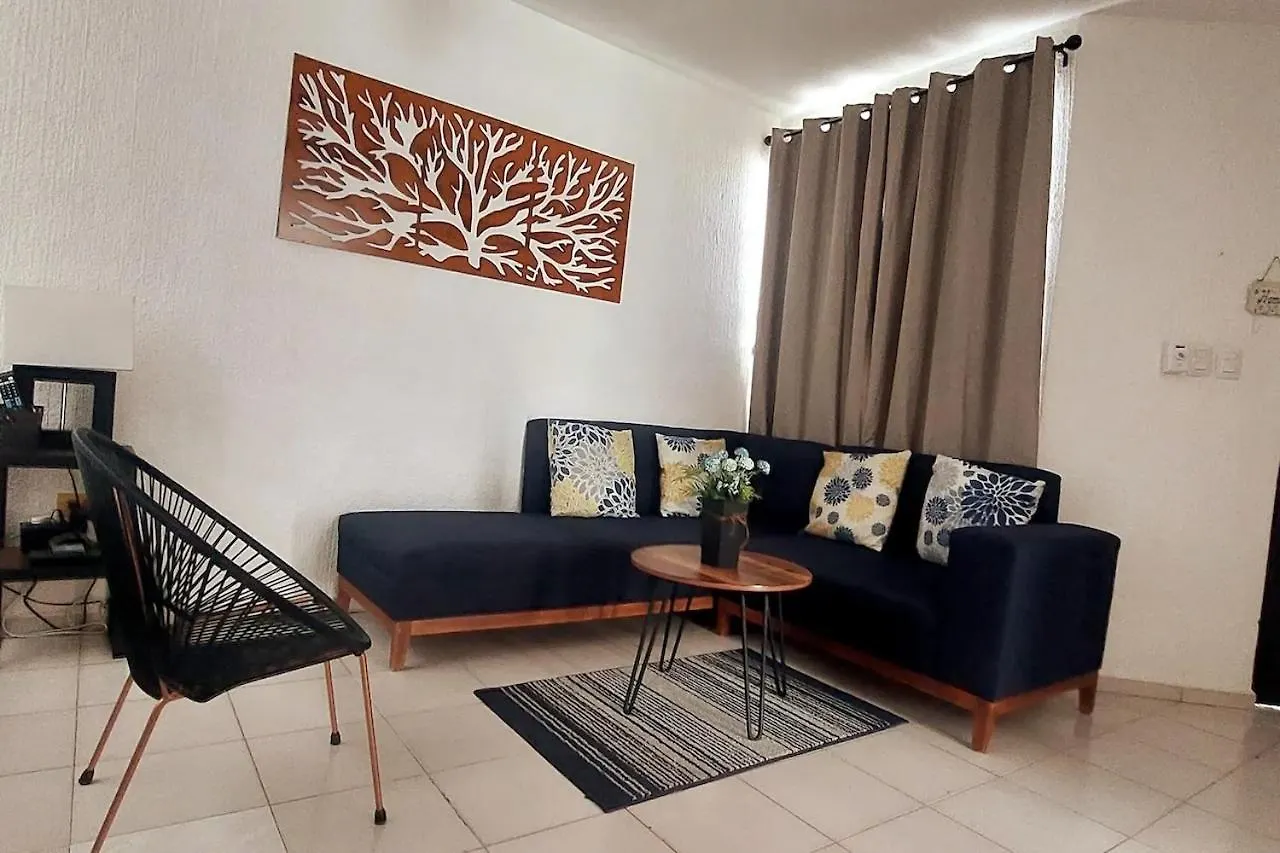 Casa En Puesta Del Sol/Excelente Ubicacion/2 Hab/Wifi/Netflix/Super Comoda Merida